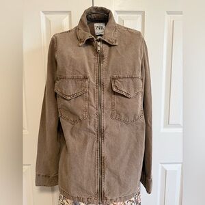 New,Zara- taupe utility zip front  shirt, (Shacket) . S